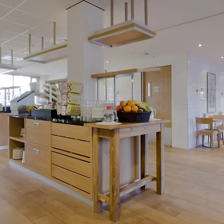 Hotel Express Amsterdam - Schiphol By Ihg Hoofddorp