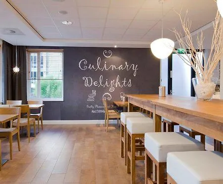 Hotel Express Amsterdam - Schiphol By Ihg Hoofddorp