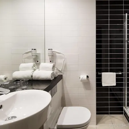 Hotel Express Amsterdam - Schiphol By Ihg Hoofddorp